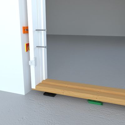 825689143_03